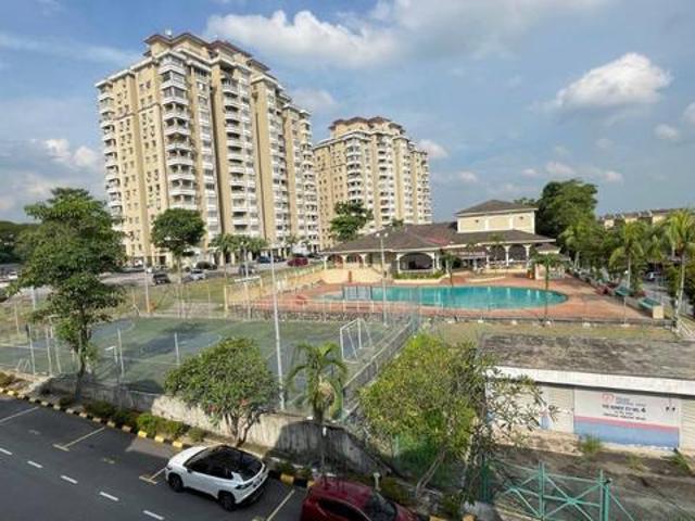 Townhouse for sale in Petaling, Alam Impian