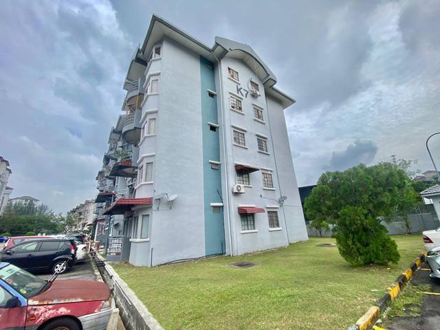 Apartment for sale in Country Heights Damansara, Kuala Lumpur