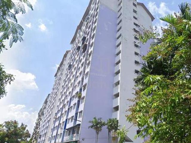Apartment for sale in Petaling, Damansara Damai