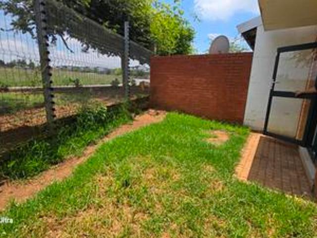Townhouse for rent in Ekurhuleni, Gauteng