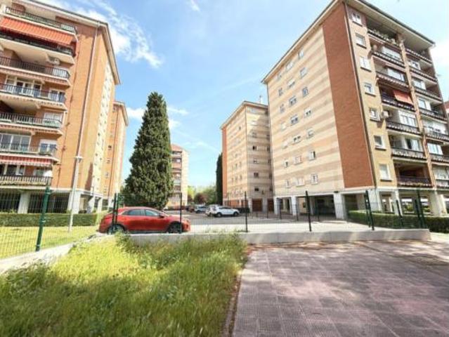 Dúplex en venta en Distrito V, Alcalá De Henares