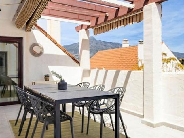 Dúplex en venta en Nueva Andalucía, Almería