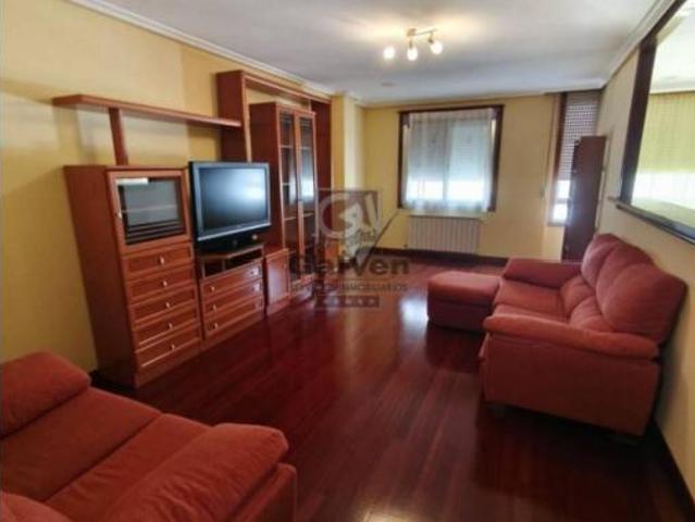 Dúplex en venta en Sobrado do Bispo, Ourense