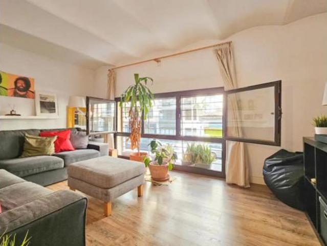 Dúplex en venta en Sant Martí, Barcelonès