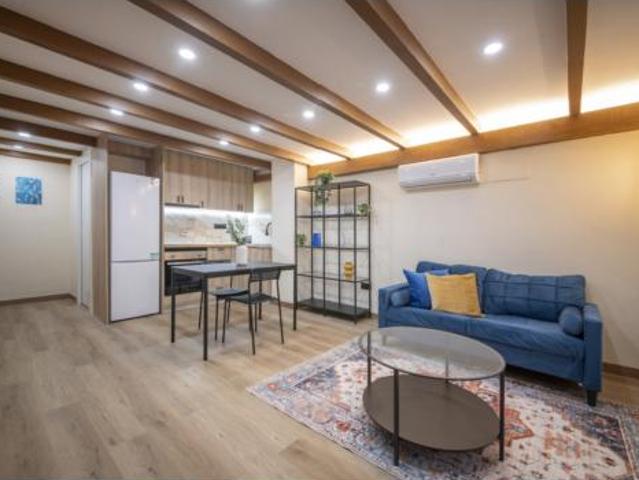 Dúplex en venta en Nou Barris, Barcelonès