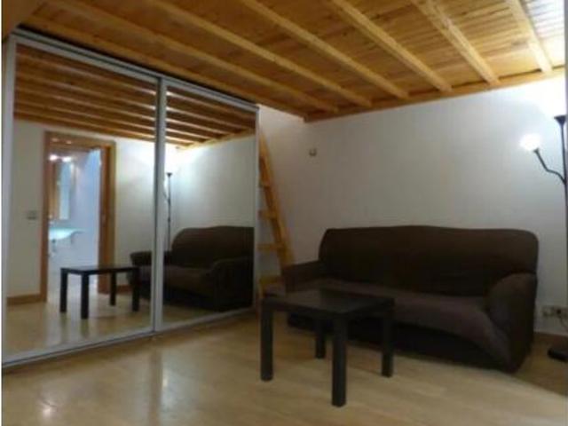 Dúplex en venta en Nou Barris, Barcelonès