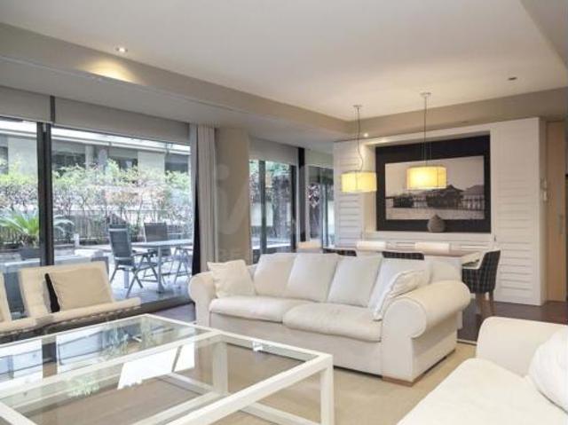 Dúplex en venta en les Corts, Barcelonès