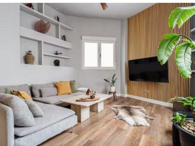 Dúplex en venta en Nou Barris, Barcelonès