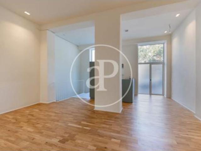 Dúplex en venta en Sant Martí, Barcelonès