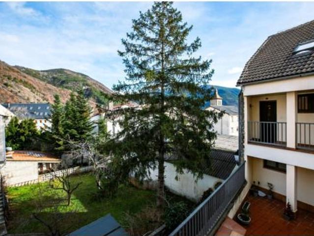 Dúplex en venta en Alto Gállego, Aragón