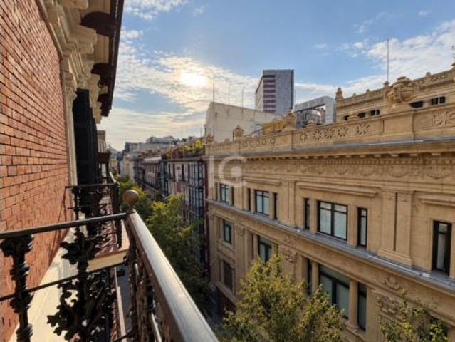 Dúplex en venta en Abando, Bilbao