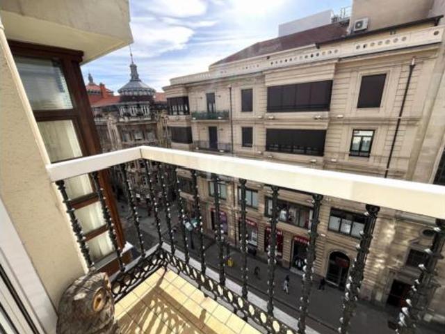 Dúplex en venta en Abando, Bilbao