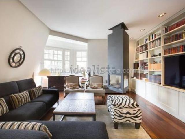 Dúplex en venta en Abando, Bilbao