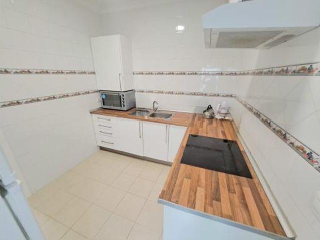 Dúplex en venta en Brenes, Andalucía