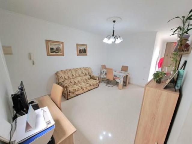 Dúplex en venta en Brenes, Andalucía