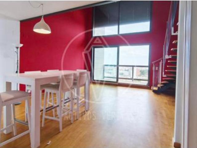 Dúplex en venta en Burjassot, València / Valencia