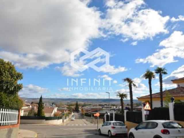 Dúplex en venta en Cabanillas Del Campo, Guadalajara