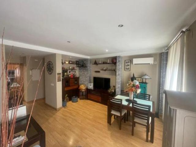 Dúplex en venta en Margallo, Cáceres