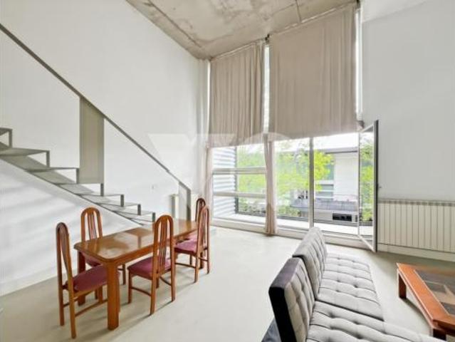 Dúplex en venta en Camarma De Esteruelas, Madrid