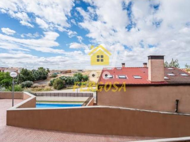 Dúplex en venta en Casarrubios del Monte, Toledo