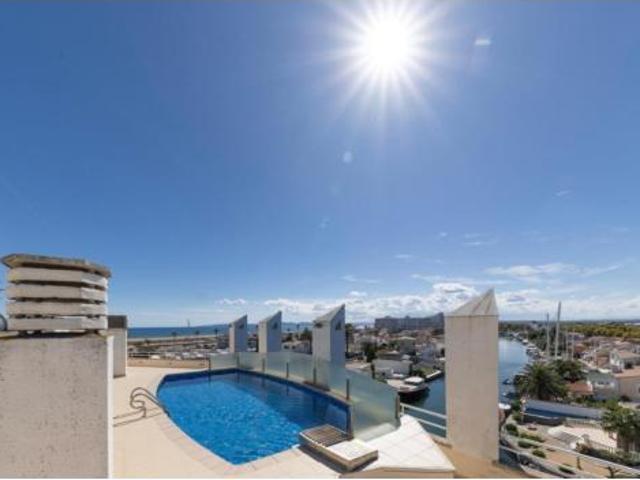 Dúplex en venta en Empuriabrava, Alt Empordà