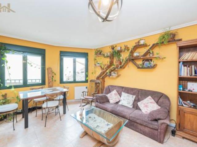 Dúplex en venta en Collado Mediano, Madrid