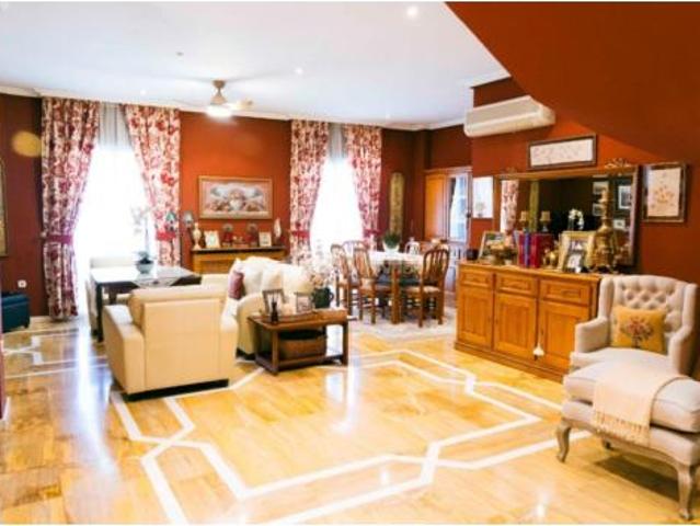 Dúplex en venta en Don Benito, Badajoz