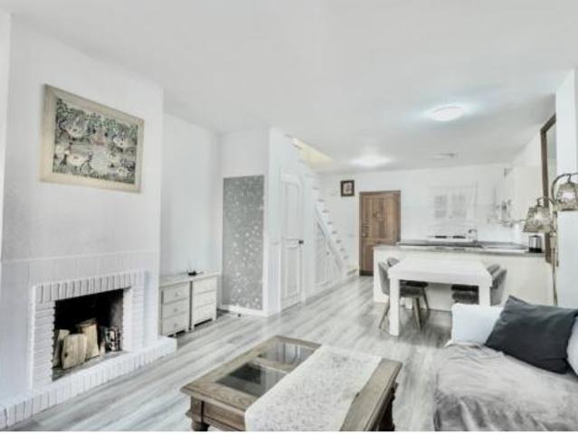 Dúplex en venta en Villacana, Estepona