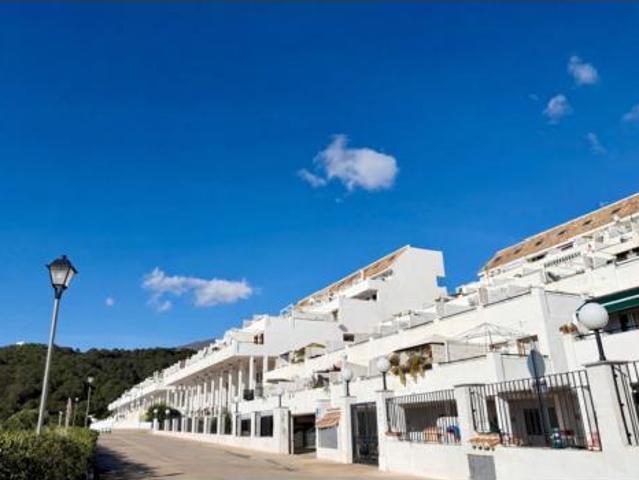 Dúplex en venta en Barriada Islas Canarias, Costa del Sol Occidental