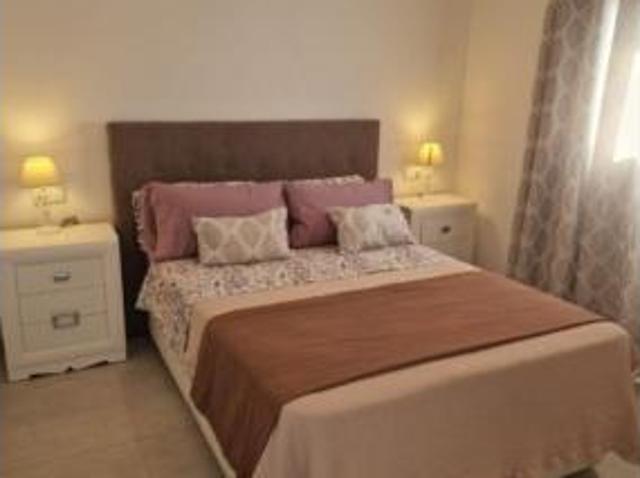 Dúplex en venta en Barriada Islas Canarias, Costa del Sol Occidental