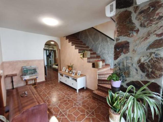 Dúplex en venta en Barriada Islas Canarias, Costa del Sol Occidental