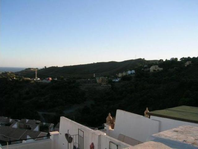 Dúplex en venta en Barriada Islas Canarias, Costa del Sol Occidental