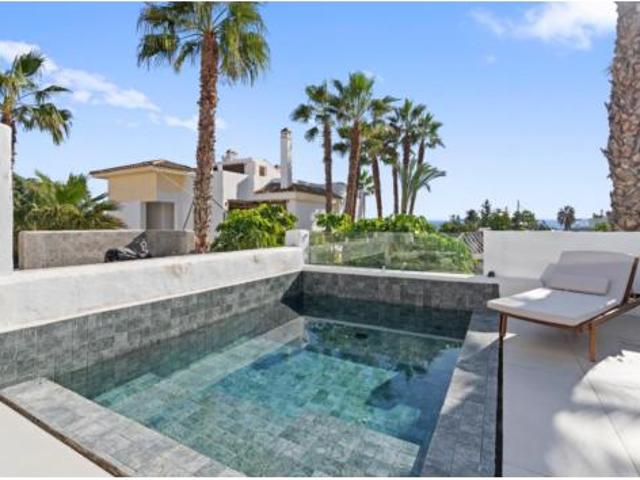 Dúplex en venta en El Pilar, Costa del Sol Occidental