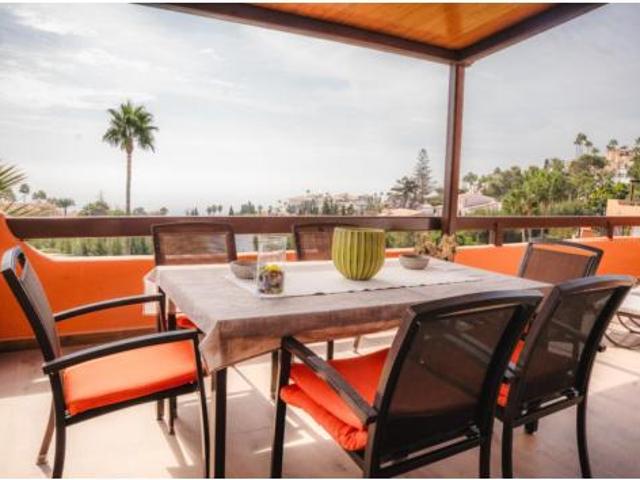 Dúplex en venta en Buenas Noches, Estepona