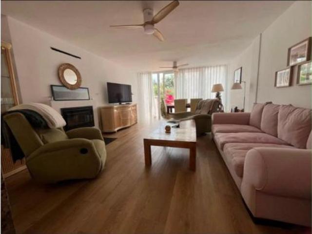 Dúplex en venta en Urbanización Puerto Estepona (Seghers), Costa del Sol Occidental