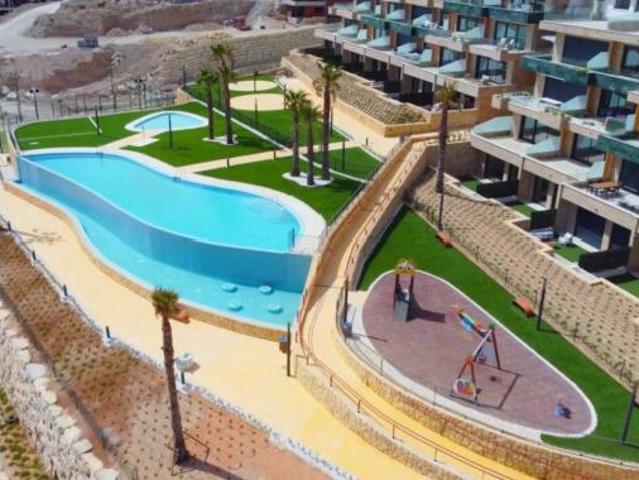 Dúplex en venta en Finestrat, Valencia