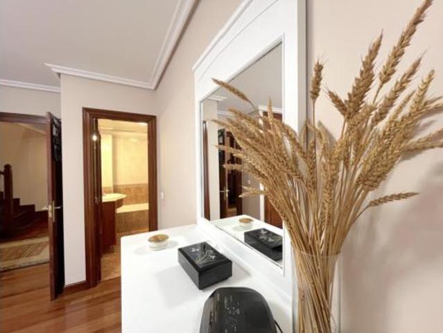 Dúplex en venta en Kurtzea, Galdakao