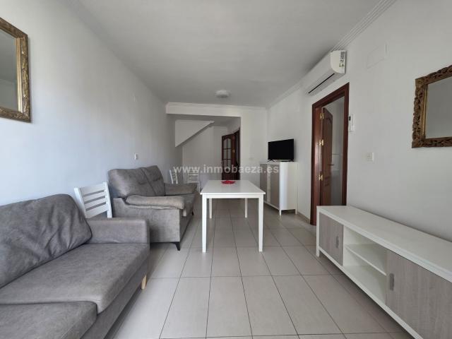 Dúplex en venta en Baeza, Andalucía