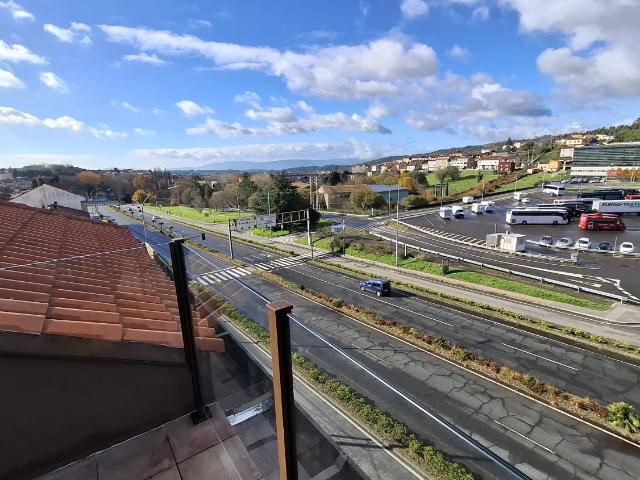 Dúplex en venta en As Cancelas, Santiago