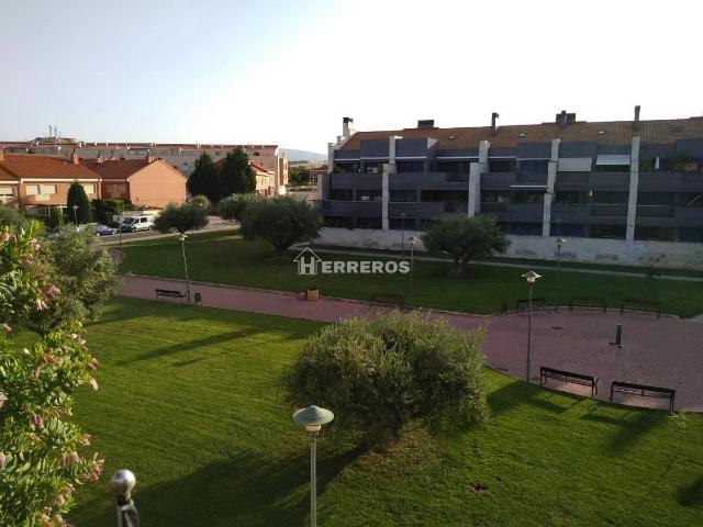 Dúplex en venta en Villapatro, Lardero