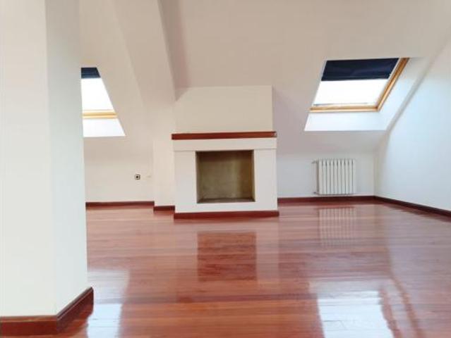 Dúplex en venta en El Corraón, Lena