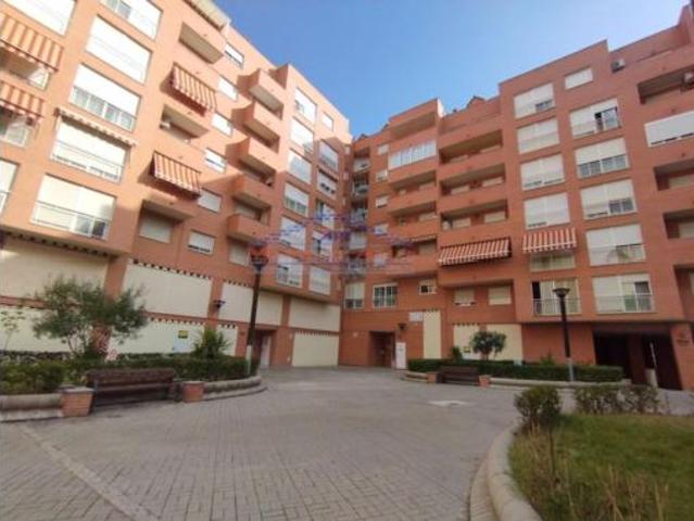 Dúplex en venta en Linares, Andalucía