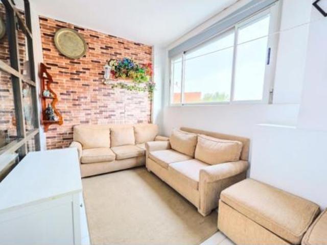 Dúplex en venta en Moratalaz, Madrid