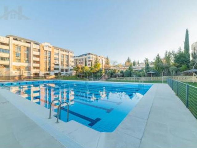 Dúplex en venta en Majadahonda
