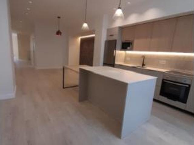 Dúplex en venta en Este, Málaga-Costa del Sol