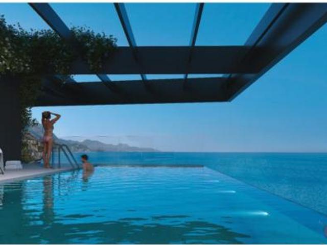 Dúplex en venta en Los Guindos, Málaga