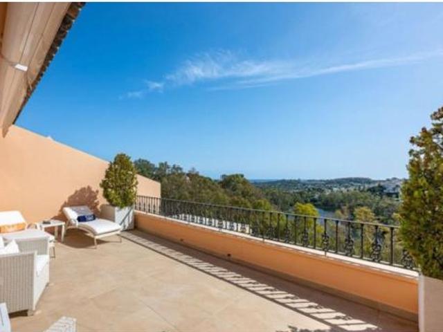 Dúplex en venta en Marbella, Nueva Andalucía