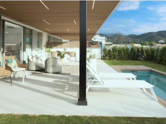 Dúplex en venta en Rio Real, Costa del Sol Occidental