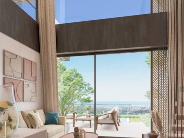 Dúplex en venta en Nueva Andalucía, Costa del Sol Occidental