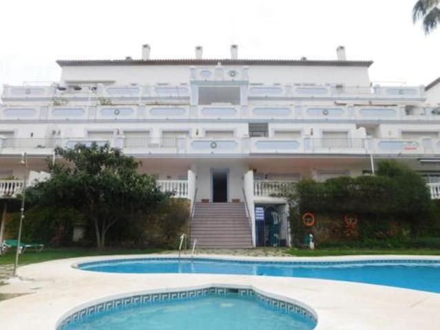 Dúplex en venta en Nueva Andalucía, Costa del Sol Occidental